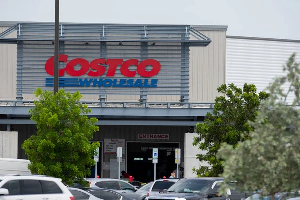 Foto Costco Wholesale Club North Miami Tiro Com Lente Telefoto — Fotografia de Stock