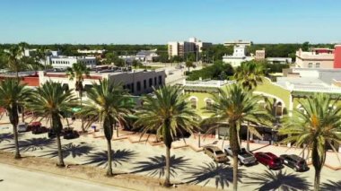 South Beach Caddesi Daytona FL hava klibi dükkanları