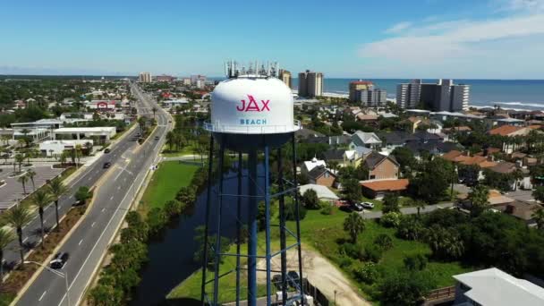 Légi Felvételek Jacksonville Beach Víztorony — Stock videók