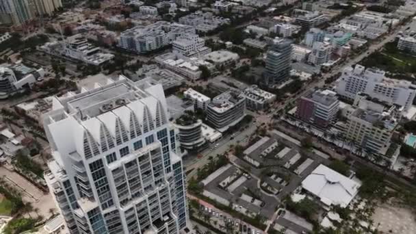 Kinematické Střešní Letecké Záběry Miami Beach 60P — Stock video