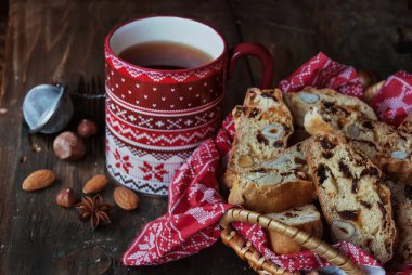 Kış kurabiye ve çay