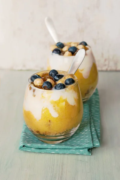 Gesunde Mango Bananen Smoothie — Stockfoto