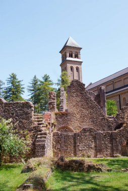 Orval Manastırı, Belçika. Belçika Ardennes Orval Manastırı Harabeleri.