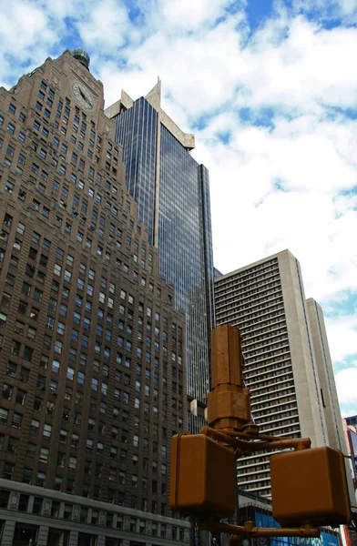 Edificios Ciudad Nueva York Con Señales Calle —  Fotos de Stock