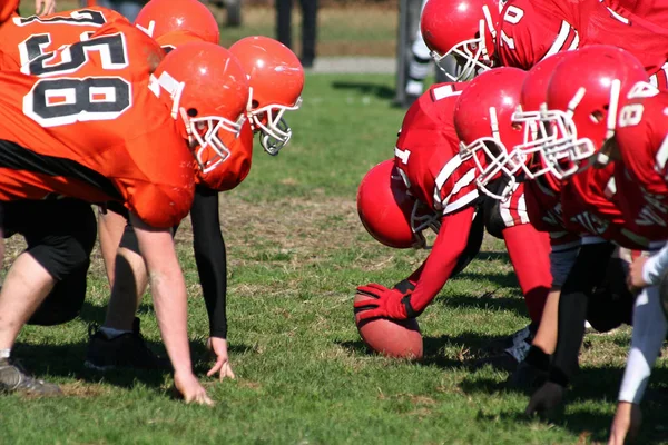 Football Team Ready Hike Ball — Stock Photo, Image