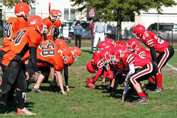 High School Fotbollsmatch Redaktionella — Stockfoto