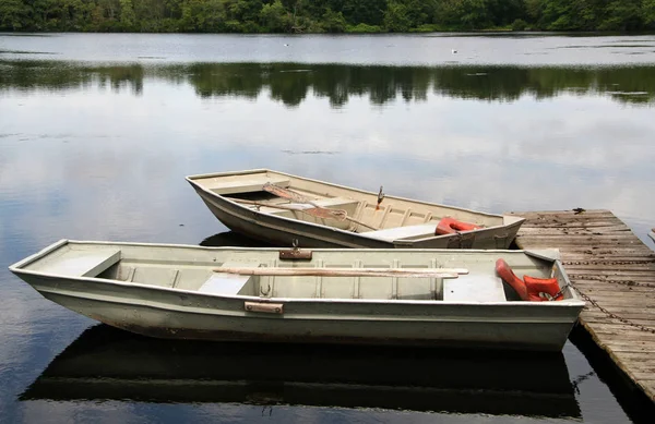 Yaz aylarında, yatay satır tekneler