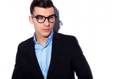 uzağa arıyorsunuz bir genç iş adamı portresi yan 