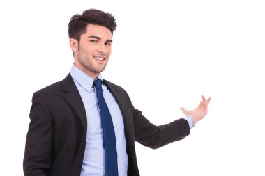 gülümseyen işadamı sunulması