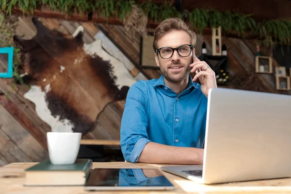 Casual Man Wearing Glasses Sitting Desk Talking Phone Disgusted Conversation — Stock Photo, Image