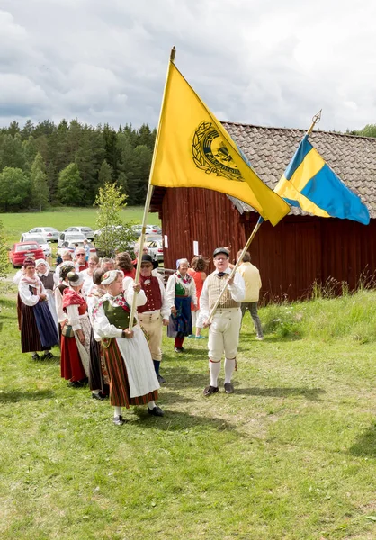 People in midsummer event — Stock Photo, Image
