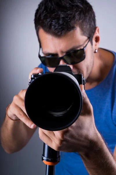 Porträt eines professionellen Fotografen — Stockfoto