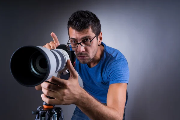 Portret van een professionele fotograaf — Stockfoto