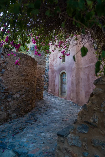 La bella città castello bizantino di Monemvasia in Laconia — Foto Stock