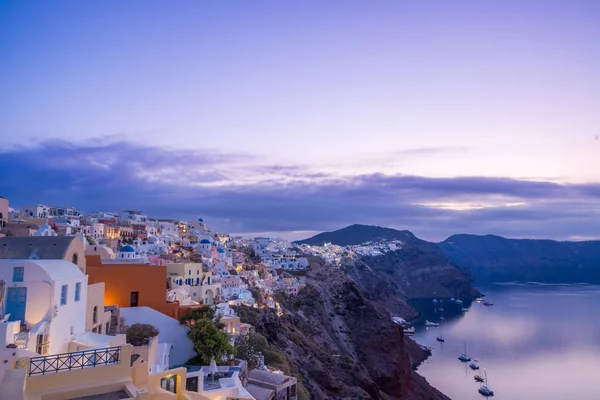 Staré městečko Oia na ostrově Santorini — Stock fotografie