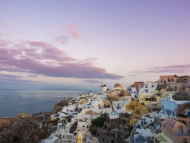 Oia Köyü günbatımı, Santorini Adası'nda