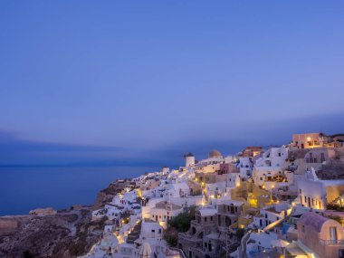Eski kasaba Oia Adası Santorini üzerinde