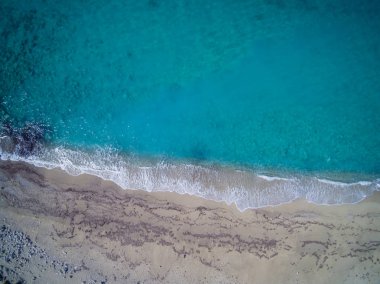 Bir dron plajda görünümünü