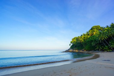 Surin beach phuket Adası