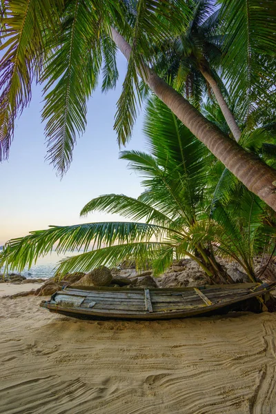 Surin beach-phuket sziget — Stock Fotó