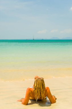 Kadın Tay Railay beach Krabi içinde üzerinde