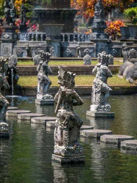 ティルタ ・ ガンガ カランガセム バリそば元ロイヤルの水の宮殿 — ストック写真