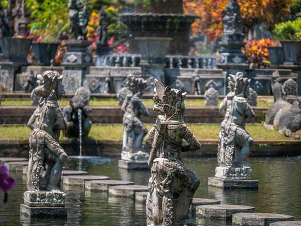 Tirta Gangga paláce bývalé královské vody poblíž Karangasem Bali — Stock fotografie