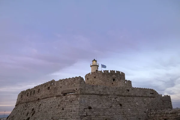 Fort aan de haven Mandraki van Rhodes Greece — Stockfoto