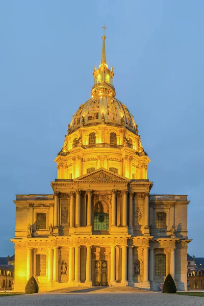 Vista de noche de Les Invalides . —  Fotos de Stock