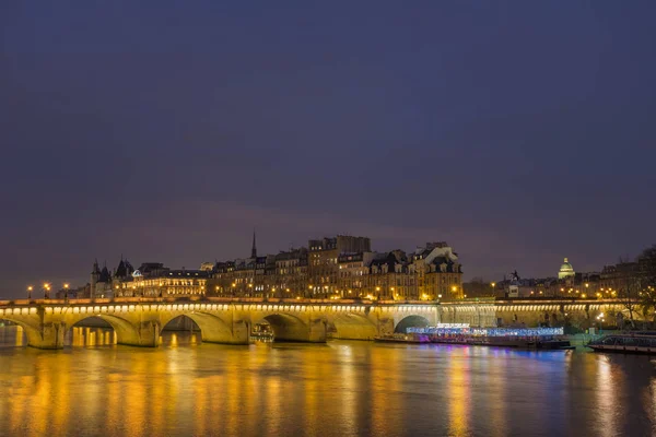 Pont Neuf in central Paris, France. — ストック写真