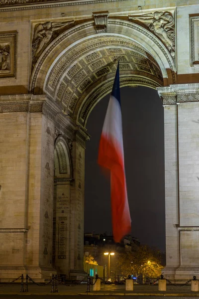 Arco do Triunfo de Paris Arco do Triunfo em Chaps Elísios à noite , — Fotografia de Stock