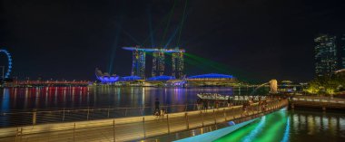 Spectra ışık ve su Marina defne kum Casino otel dallamalar göster