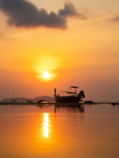 Bateau Traditionnel Longue Queue Sur Plage Thaïlande — Photo