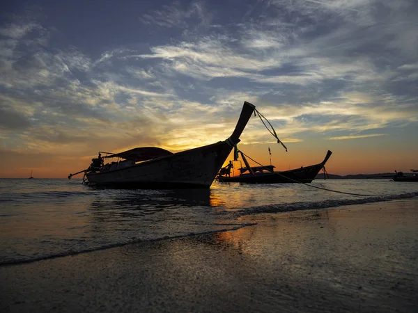 Barco Cola Larga Tradicional Playa Tailandia — Foto de Stock