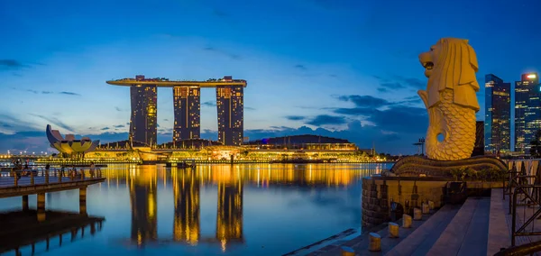 Singapore City Singapore February 2020 Singapore Merlion Park Downtown Singapore — стокове фото