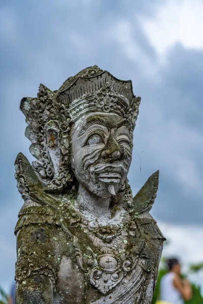 Socha Paláci Tirta Ganga Bali Indonesia — Stock fotografie