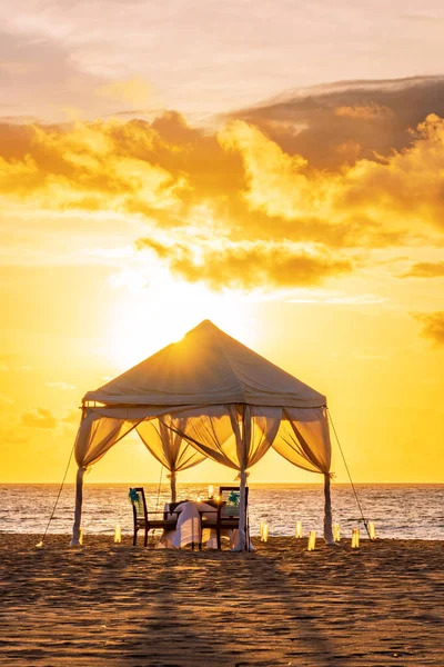 Mesa Cena Playa Bali Indonesia — Foto de Stock