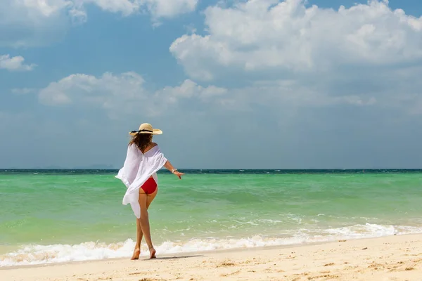 Piękna Kobieta Plaży Tajlandii — Zdjęcie stockowe