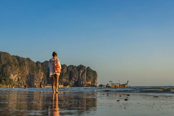 Ηλιοβασίλεμα Στην Επαρχία Nang Krabi Ταϊλάνδη — Φωτογραφία Αρχείου