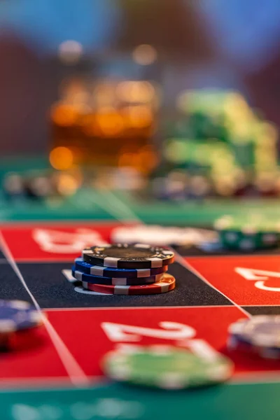 カジノのルーレットテーブル — ストック写真