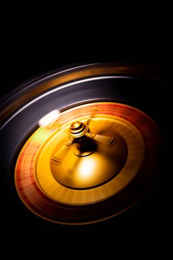 Kumarhanedeki Dönen Rulet masası Seçici Odaklanma