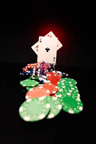 Casino Set Mit Karten Würfeln Und Chips — Stockfoto