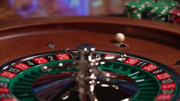 赌场里的轮盘赌 选择性焦点 — 图库视频影像