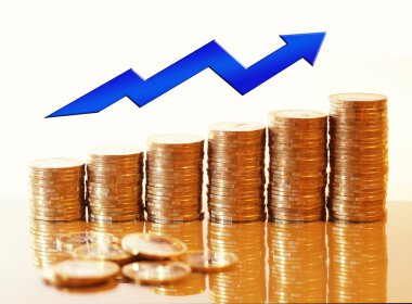 Ok büyüyen ile para kazık