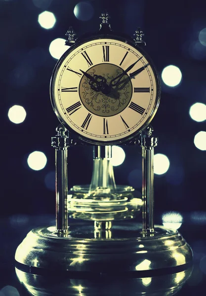 Старые Старинные Часы Абстрактном Фоне — стоковое фото