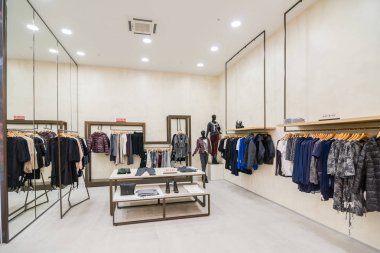 Modern mağaza alışveriş merkezi