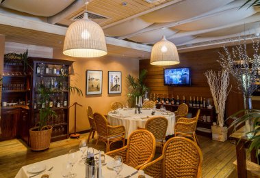 Restoran iç atış