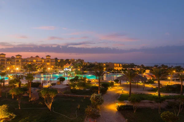 Pensee Royal Azur località turistica piscine — Foto Stock