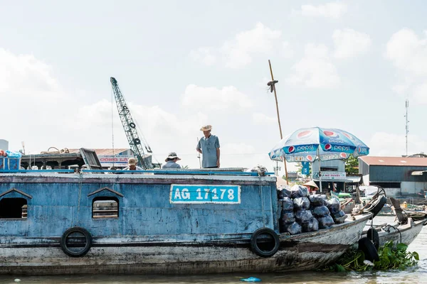 Mekong floating market — Stock Photo, Image