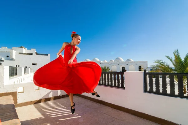 Red flamenco tanečnice — Stock fotografie